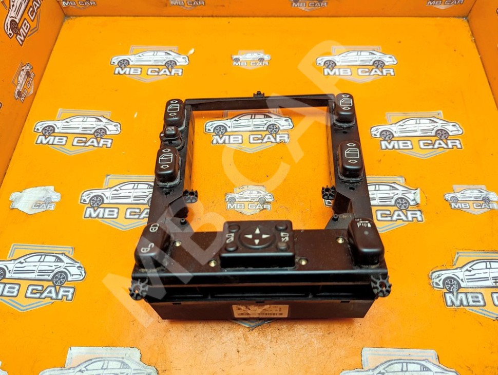 Блок кнопок стеклоподъемников MERCEDES-BENZ M-класс W163 рестайлинг (2001 - 2005) фото 1 &mdash; Разборка Мерседес