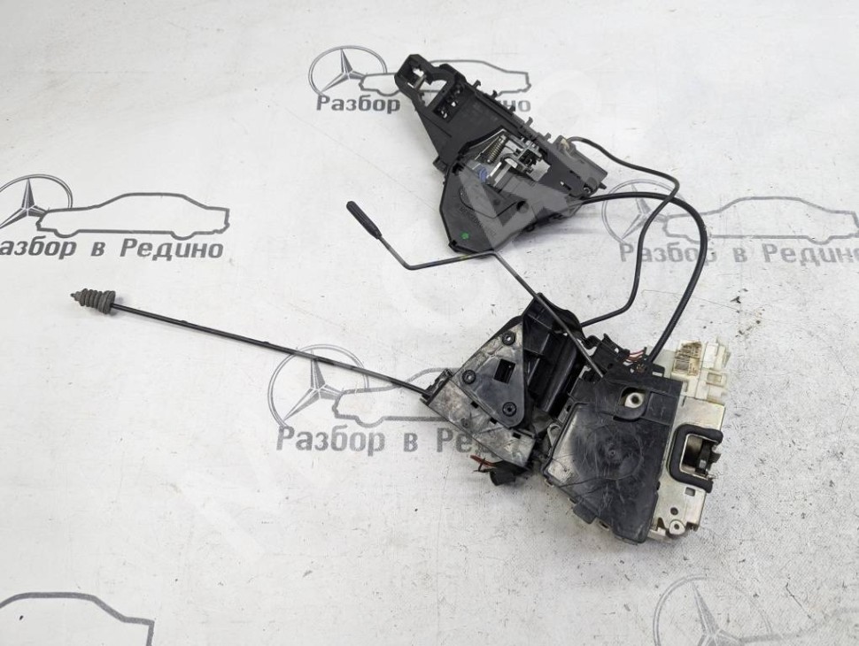 Замок двери передней правой MERCEDES-BENZ M-класс W164 (2005 - 2008) фото 1 — Разборка Мерседес