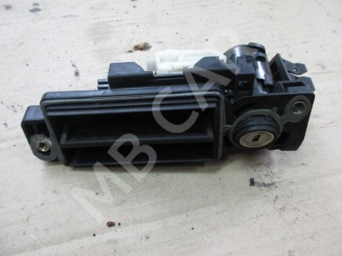 Ручка открытия багажника MERCEDES-BENZ E-класс W211/S211 (2002 - 2006) — Разборка Мерседес