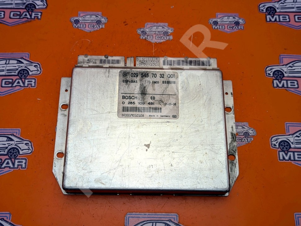 Блок ESP MERCEDES-BENZ CLK-класс C208/A208 рестайлинг (1999 - 2003) фото 1 — Разборка Мерседес