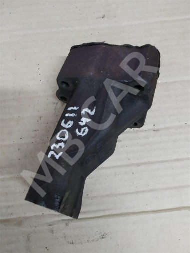 Кронштейн турбины MERCEDES-BENZ M-класс W164 (2005 - 2008) — Разборка Мерседес