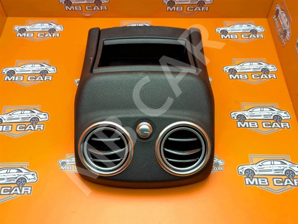 Дефлектор MERCEDES-BENZ C-класс AMG W205/S205/C205/A205 (2014 - 2018) фото 1 — Разборка Мерседес