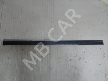 Молдинг двери MERCEDES-BENZ C-класс W203/S203/CL203 (2000 - 2004) — Разборка Мерседес