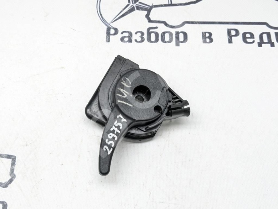 Ручка открытия капота MERCEDES-BENZ S-класс W140 (1991 - 1998) фото 1 &mdash; Разборка Мерседес