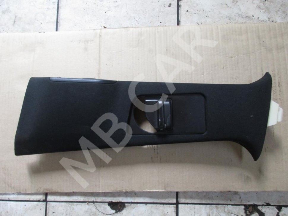 Накладка средней стойки MERCEDES-BENZ M-класс W166 (2011 - 2015) фото 1 &mdash; Разборка Мерседес