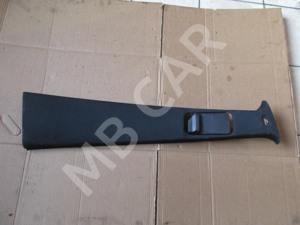 Накладка средней стойки MERCEDES-BENZ M-класс W164 (2005 - 2008) фото 1 — Разборка Мерседес