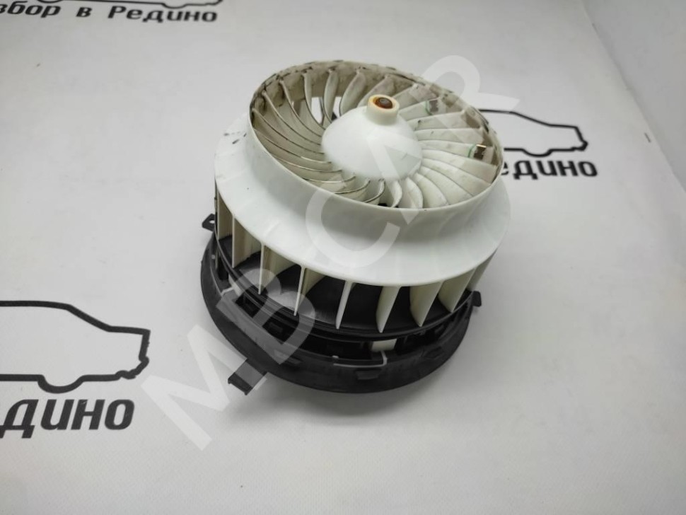 Моторчик печки MERCEDES-BENZ GLC-класс Coupe C253 (2016 - 2019) фото 1 — Разборка Мерседес