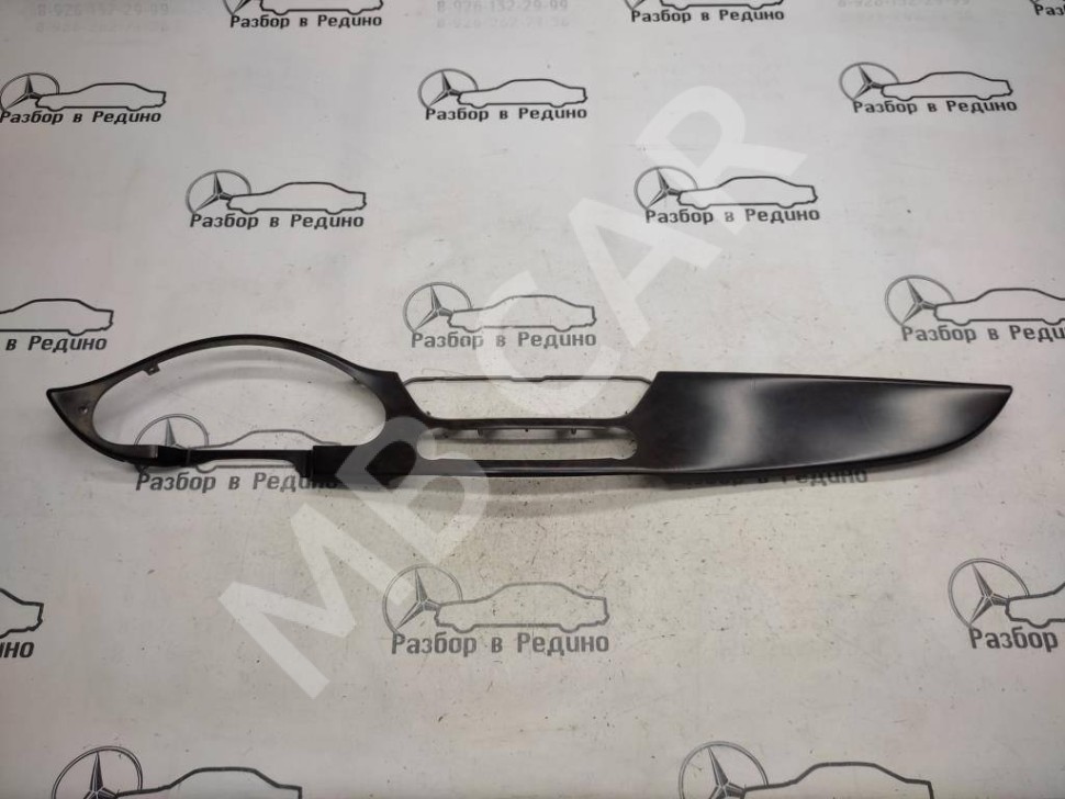 Накладка торпеды MERCEDES-BENZ CLS-класс C219 (2004 - 2008) фото 1 — Разборка Мерседес