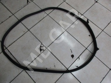 Уплотнители дверей MERCEDES-BENZ CLS-класс C218/X218 (2010 - 2014) — Разборка Мерседес