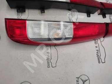 Комплект задних фонарей MERCEDES-BENZ Vito W639 (2003 - 2010) — Разборка Мерседес