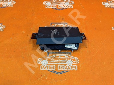 Подушка безопасности коленная MERCEDES-BENZ X-класс I (2017 - 2020) — Разборка Мерседес