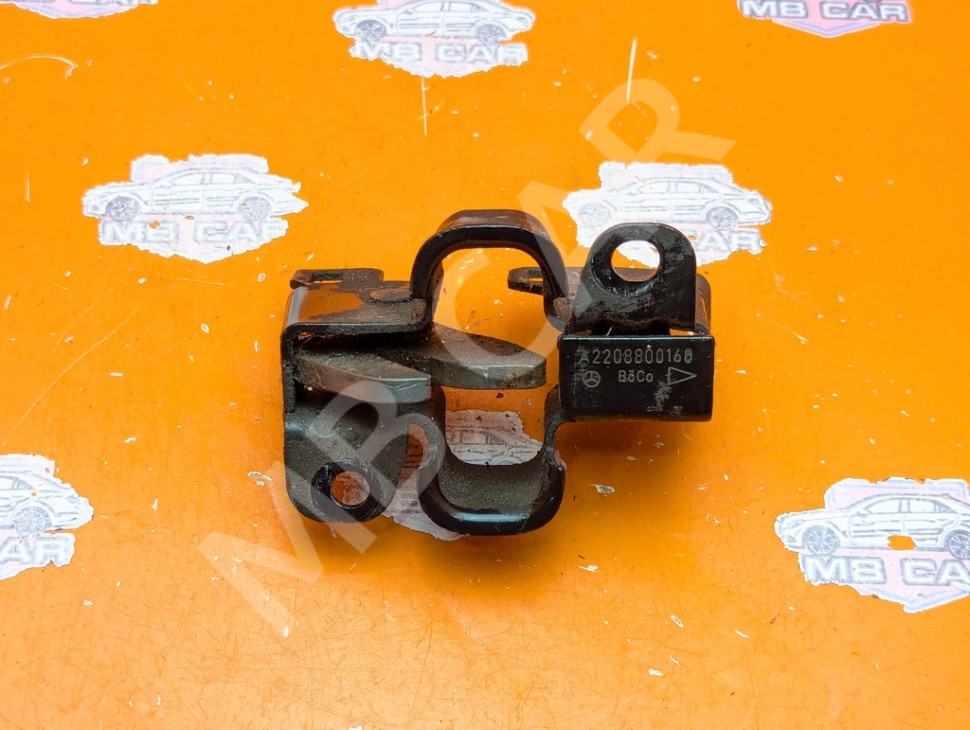 Замок капота MERCEDES-BENZ S-класс W220 (1998 - 2005) фото 1 &mdash; Разборка Мерседес