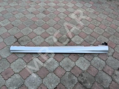 Порог пластиковый правый MERCEDES-BENZ CLK-класс C209/A209 (2002 - 2005) — Разборка Мерседес