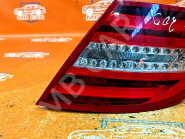 Фонарь задний правый MERCEDES-BENZ C-класс W204/S204/С204 рестайлинг (2011 - 2015) — Разборка Мерседес