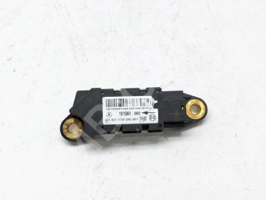 Датчик удара MERCEDES-BENZ S-класс W220 рестайлинг (2002 - 2005) — Разборка Мерседес