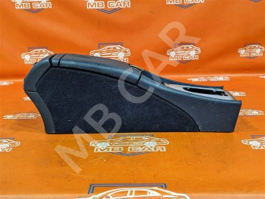 Подлокотник MERCEDES-BENZ E-класс W211/S211 (2002 - 2006) — Разборка Мерседес