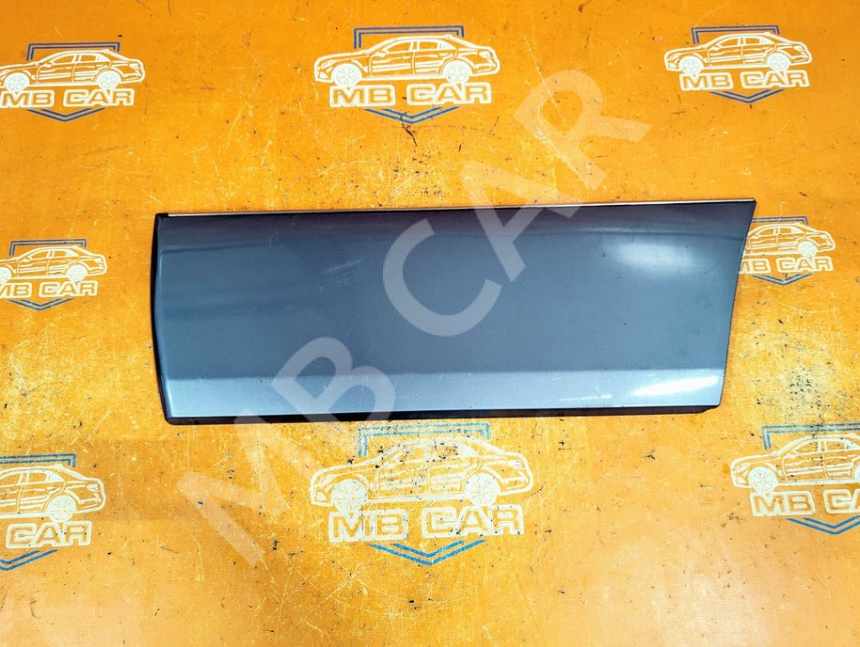 Молдинг двери MERCEDES-BENZ E-класс W124/S124/C124/A124 (1984 - 1997) фото 1 — Разборка Мерседес