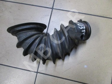 Патрубок воздушный MERCEDES-BENZ S-класс W140 (1991 - 1998) — Разборка Мерседес