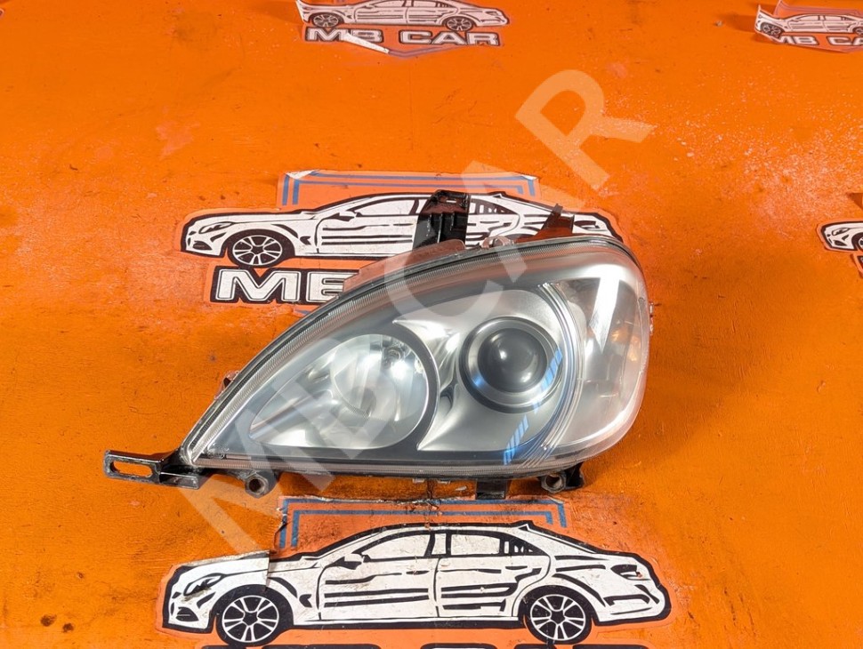 Фара левая MERCEDES-BENZ M-класс W163 рестайлинг (2001 - 2005) фото 1 &mdash; Разборка Мерседес