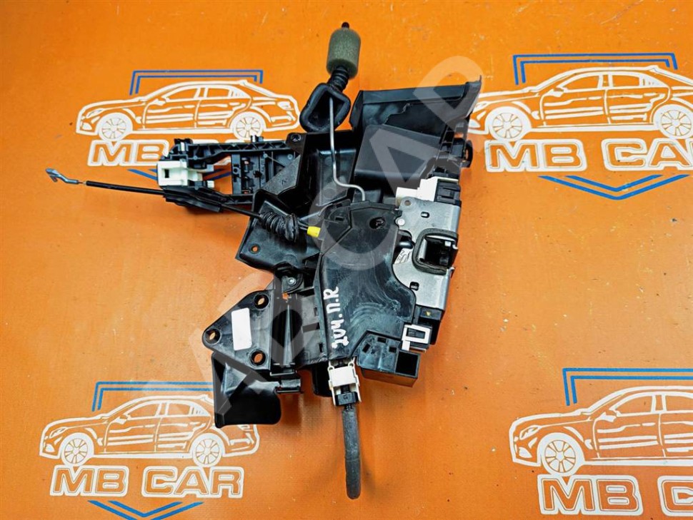 Замок двери передней правой MERCEDES-BENZ C-класс W204/S204/С204 рестайлинг (2011 - 2015) фото 1 &mdash; Разборка Мерседес