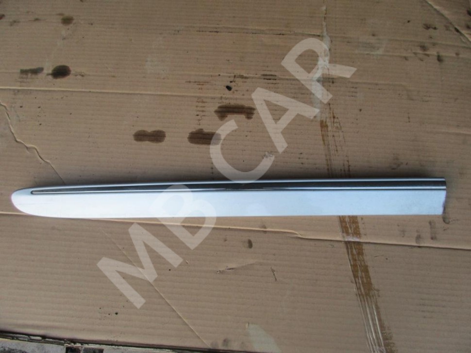 Молдинг двери MERCEDES-BENZ E-класс W211/S211 (2002 - 2006) фото 1 — Разборка Мерседес