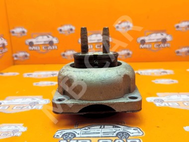 Опора КПП MERCEDES-BENZ GLE-класс W166 (2015 - 2018) — Разборка Мерседес