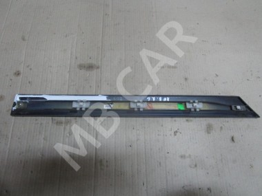 Молдинг двери MERCEDES-BENZ C-класс W203/S203/CL203 (2000 - 2004) — Разборка Мерседес