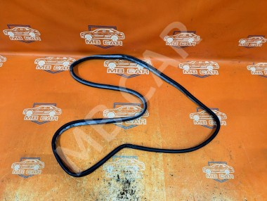 Уплотнитель крышки багажника MERCEDES-BENZ CLK-класс C209/A209 (2002 - 2005) &mdash; Разборка Мерседес