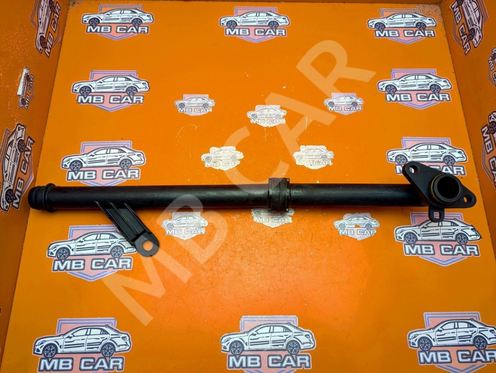 Трубка ОЖ MERCEDES-BENZ C-класс W204/S204 (2006 - 2011) фото 1 &mdash; Разборка Мерседес