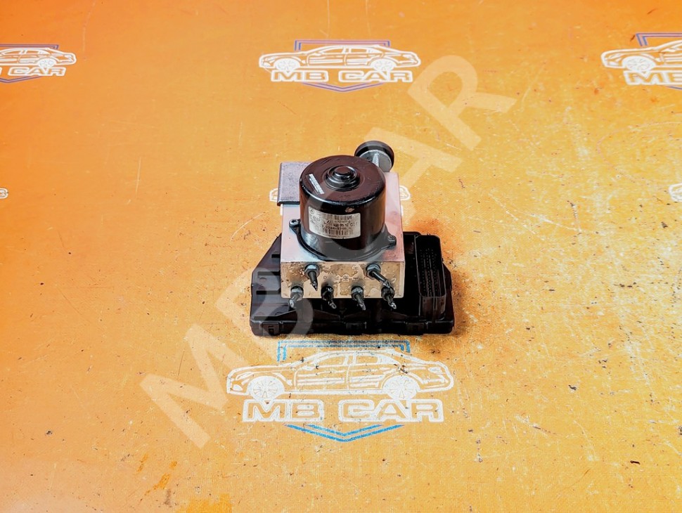 Блок ABS MERCEDES-BENZ C-класс W203/S203/CL203 (2000 - 2004) фото 1 — Разборка Мерседес