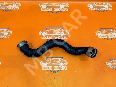 Патрубок интеркулера MERCEDES-BENZ CLA-класс C117/X117 (2013 - 2016) — Разборка Мерседес