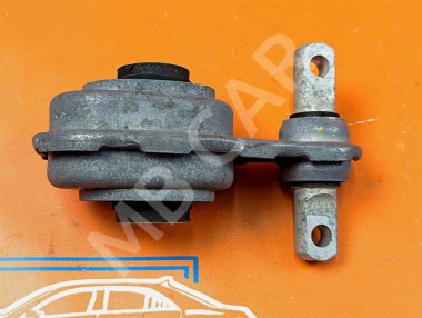 Опора двигателя задняя MERCEDES-BENZ A-класс W177 (2018 - 2023) — Разборка Мерседес