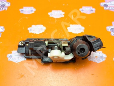 Ручка открытия багажника MERCEDES-BENZ E-класс W211/S211 (2002 - 2006) &mdash; Разборка Мерседес