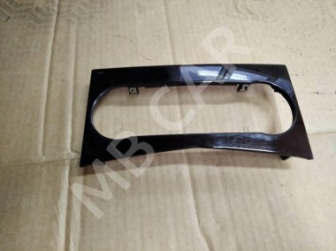 Накладка блока климата MERCEDES-BENZ C-класс W204/S204 (2006 - 2011) — Разборка Мерседес