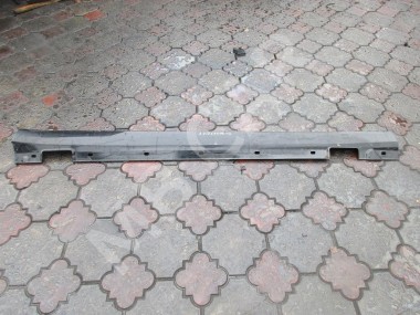 Порог пластиковый правый MERCEDES-BENZ E-класс W212/S212/C207/A207 (2009 - 2013) — Разборка Мерседес