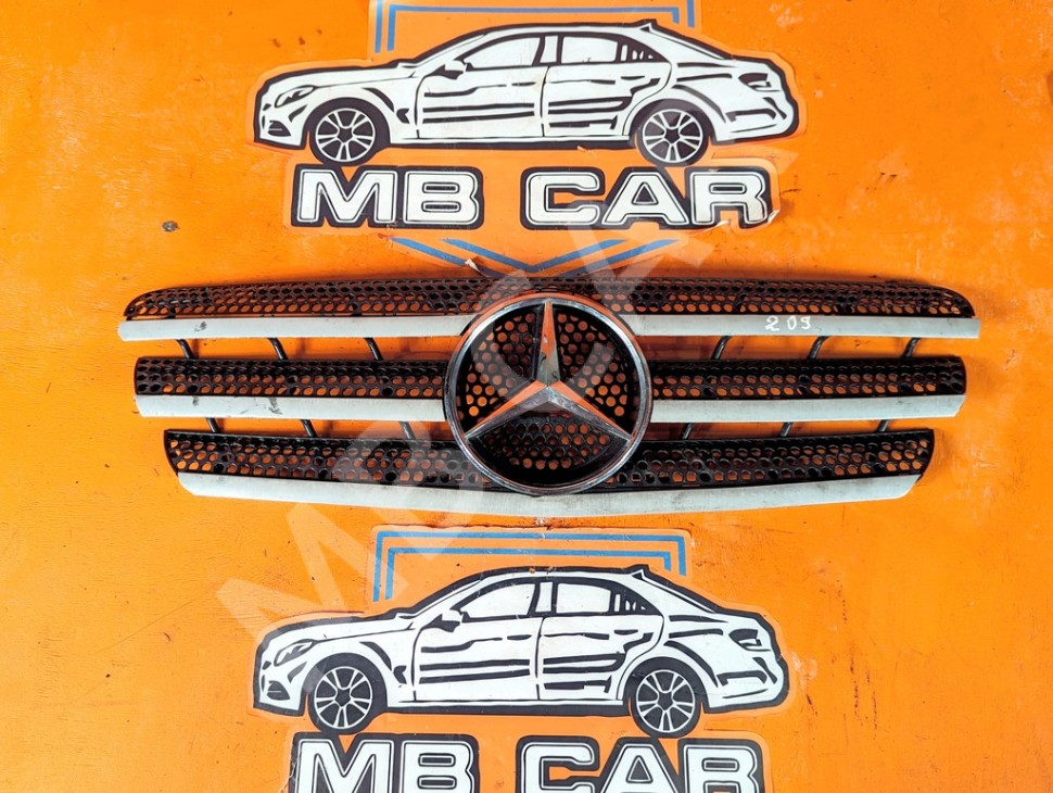Решетка радиатора MERCEDES-BENZ M-класс W163 (1997 - 2001) фото 1 &mdash; Разборка Мерседес