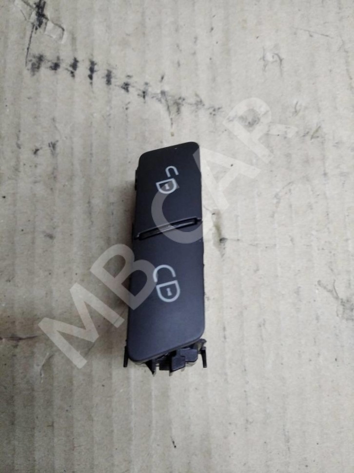 Кнопка центрального замка MERCEDES-BENZ GLE-класс AMG W166 (2015 - 2019) фото 1 — Разборка Мерседес