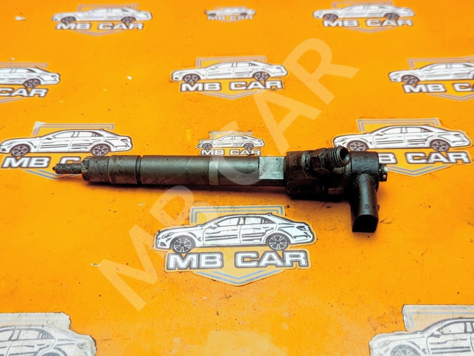 Форсунка ДИЗЕЛЬ MERCEDES-BENZ V-класс W639 (2003 - 2014) фото 1 &mdash; Разборка Мерседес