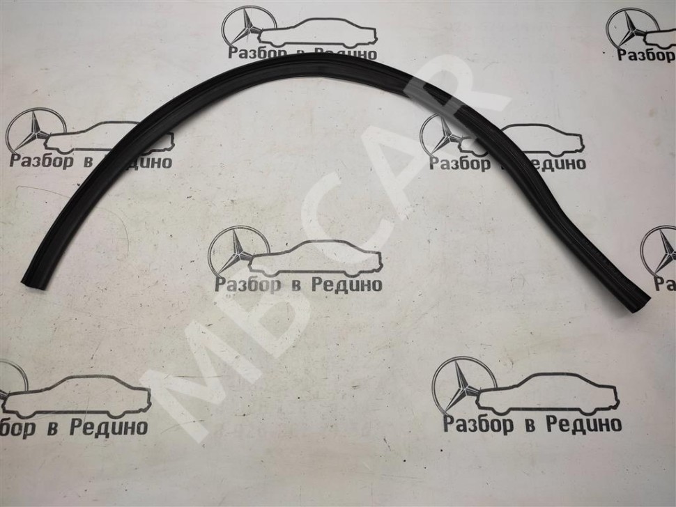 Уплотнитель моторного отсека MERCEDES-BENZ S-класс W221 (2005 - 2009) фото 1 — Разборка Мерседес
