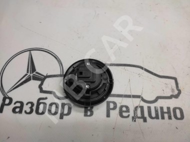 Кнопка закрытия багажника MERCEDES-BENZ C-класс W203/S203/CL203 (2000 - 2004) — Разборка Мерседес