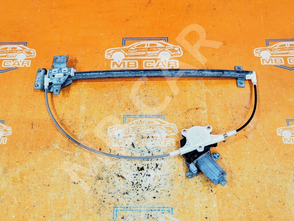 Стеклоподъемник передний правый MERCEDES-BENZ Vito W638 (1996 - 2003) фото 1 — Разборка Мерседес