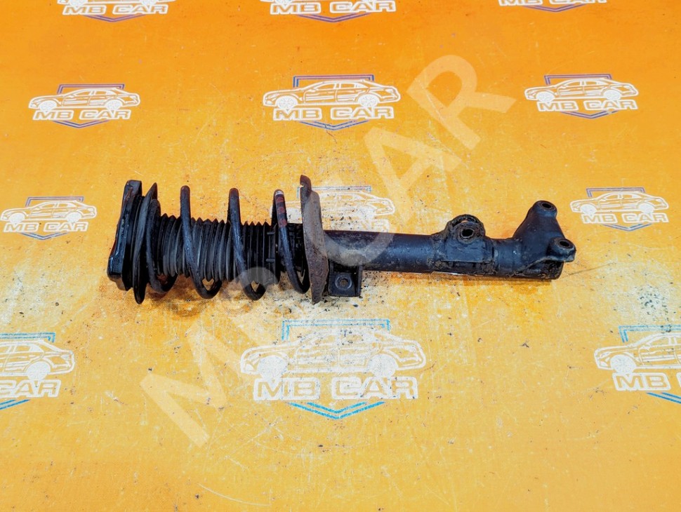 Стойка передняя MERCEDES-BENZ C-класс W204/S204 (2006 - 2011) фото 1 — Разборка Мерседес