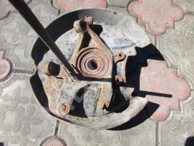 Кулак подвески задний правый MERCEDES-BENZ W124 W124/S124/C124/A124 (1984 - 1993) — Разборка Мерседес