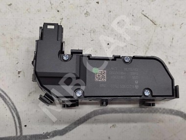 Кнопка обогрева сидений MERCEDES-BENZ GLC-класс X253 (2015 - 2019) — Разборка Мерседес