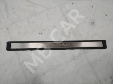 Накладка порога внутренняя MERCEDES-BENZ E-класс W211/S211 (2002 - 2006) — Разборка Мерседес