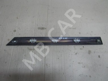 Молдинг двери MERCEDES-BENZ C-класс W203/S203/CL203 (2000 - 2004) — Разборка Мерседес