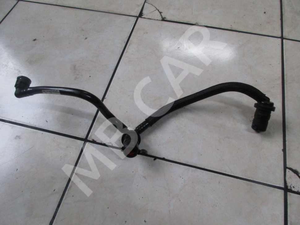 Трубка вакуумная MERCEDES-BENZ E-класс W212/S212/C207/A207 (2009 - 2013) фото 1 — Разборка Мерседес