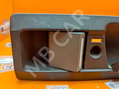 Ручка двери внутренняя MERCEDES-BENZ Sprinter W901-905 (1995 - 2006) — Разборка Мерседес