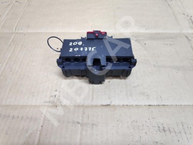 Блок предохранителей MERCEDES-BENZ CLK-класс C209/W209 (2002 - 2005) — Разборка Мерседес