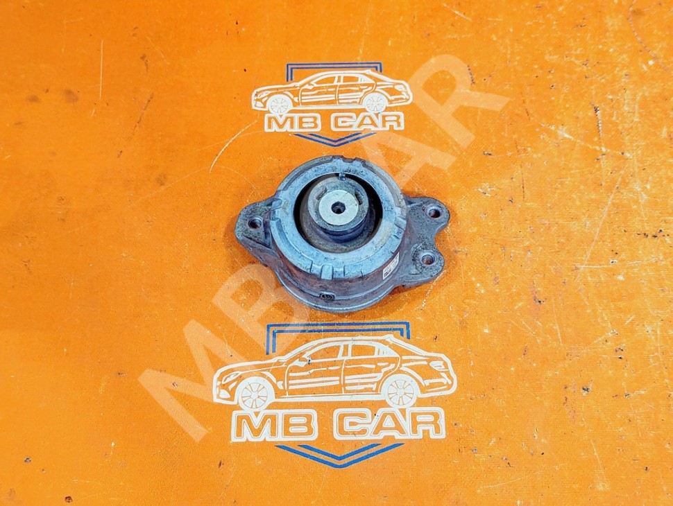 Опора двигателя MERCEDES-BENZ E-класс W213/S213/C238/A238 (2016 - 2021) фото 1 — Разборка Мерседес